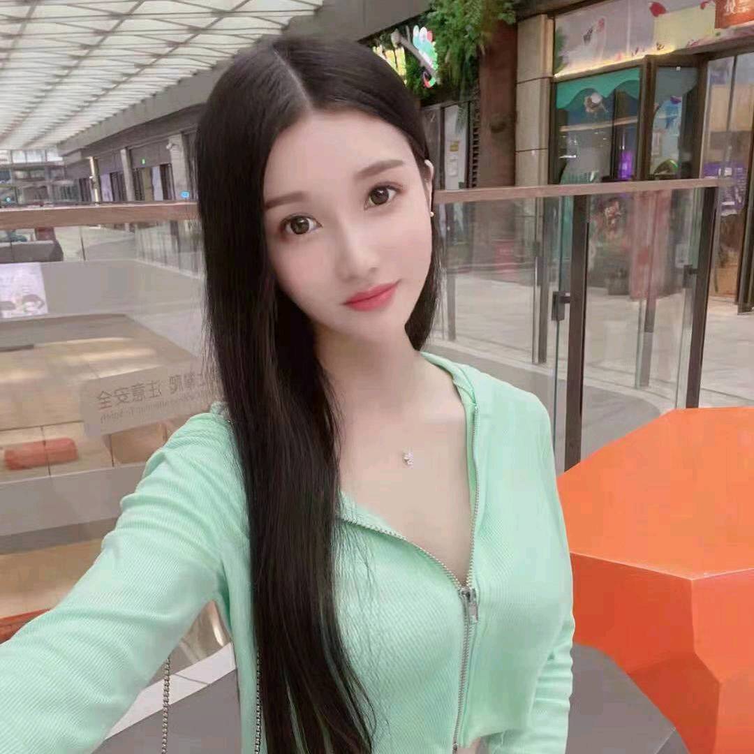 服务好，大胸 自聊自做的